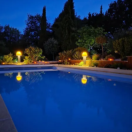 Alojamento de Acomodação e Pequeno-almoço Balicheri Varaignes