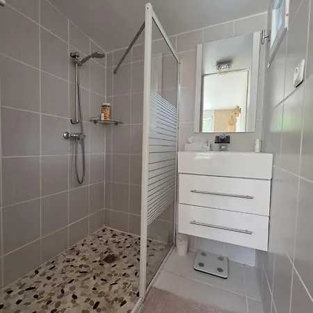 Balicheri Alojamento de Acomodação e Pequeno-almoço Varaignes